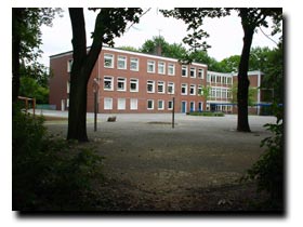 Schulgebäude